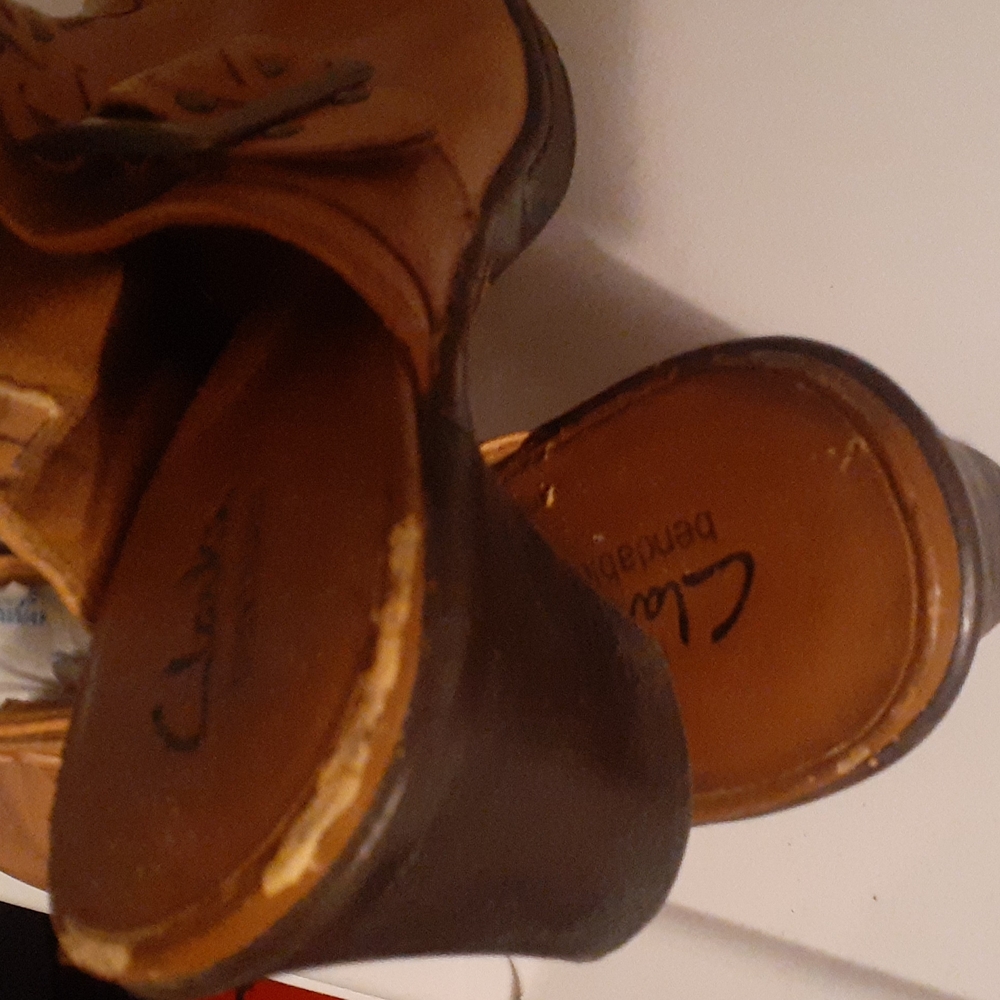 Clark's tan leather bendables clogs slipon mules size 10 - Picture 10 of 12